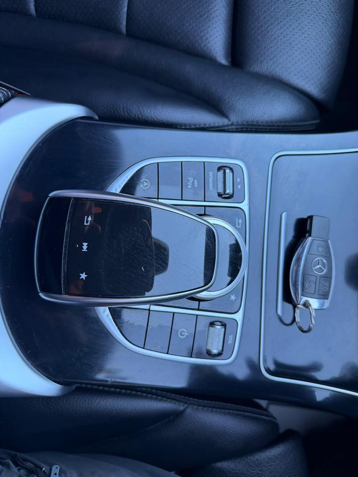 2017 Mercedes-Benz C200