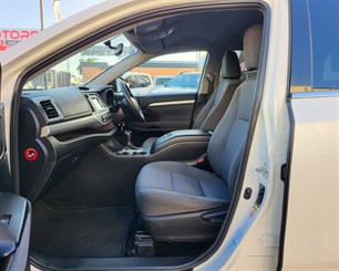 2015 Toyota Highlander - Thumbnail