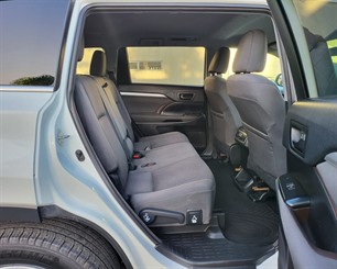 2015 Toyota Highlander - Thumbnail