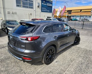 2017 Mazda CX-9 - Thumbnail