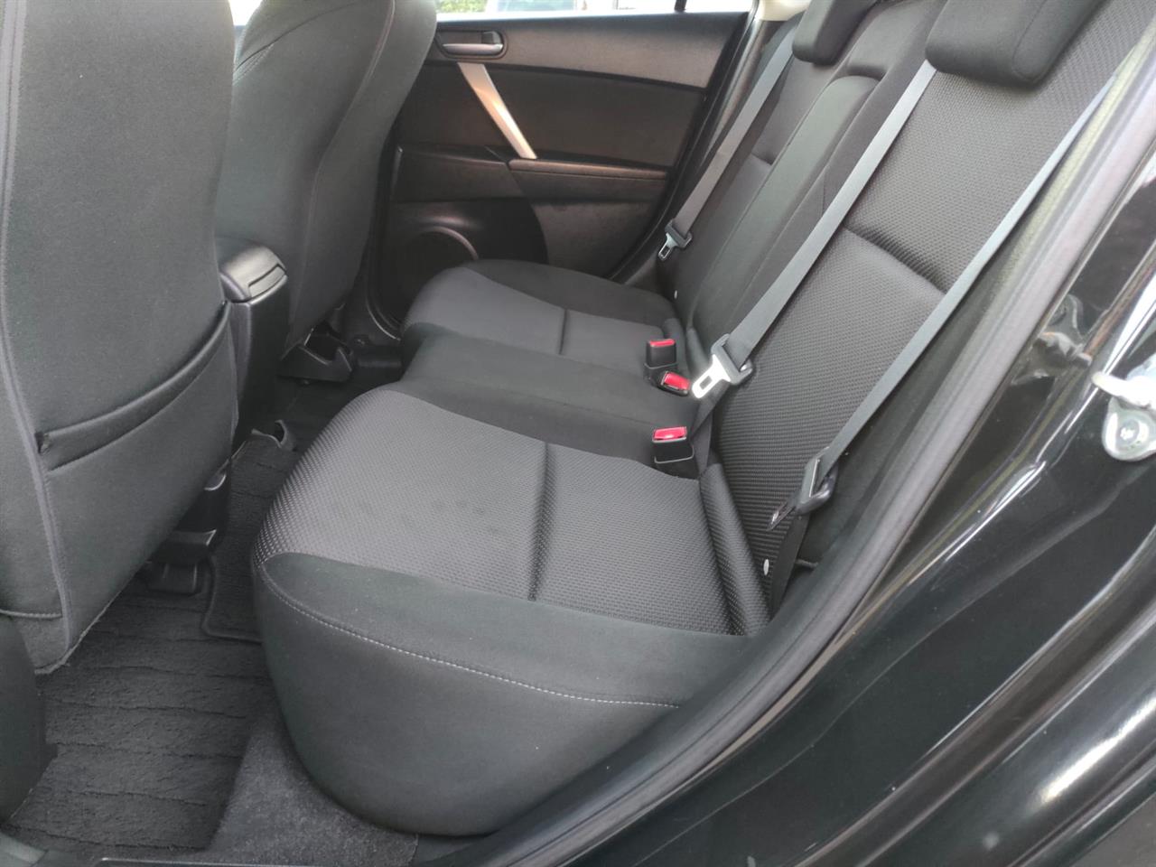 2012 Mazda Axela Sports