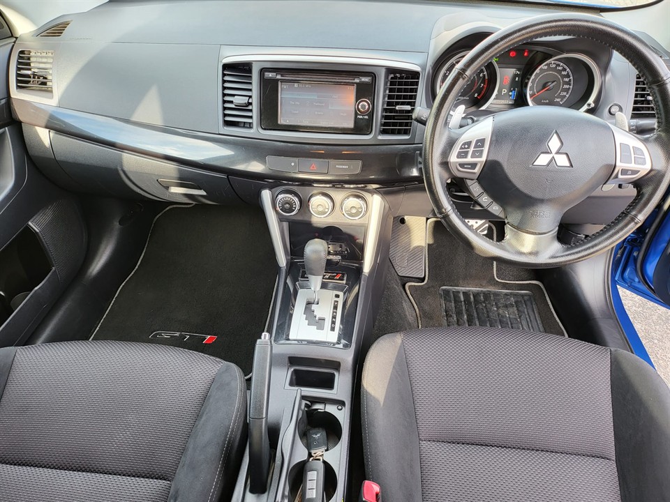 2017 Mitsubishi Lancer