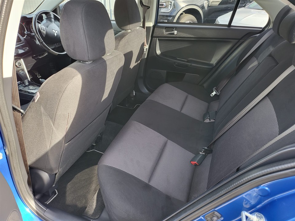 2017 Mitsubishi Lancer