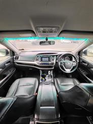 2015 Toyota Highlander - Thumbnail