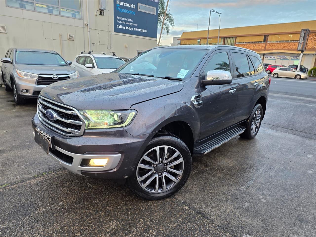 2020 Ford Everest