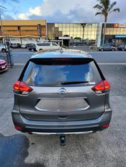 2021 Nissan X-TRAIL - Thumbnail