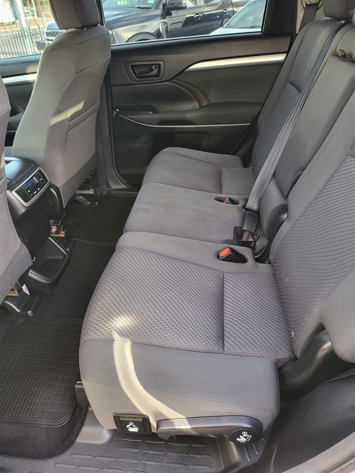 2016 Toyota Highlander