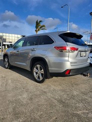 2016 Toyota Highlander - Thumbnail