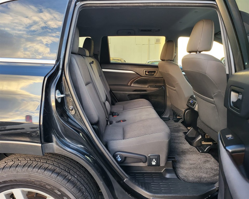 2016 Toyota Highlander