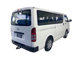 2014 Toyota Hiace - Thumbnail