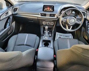 2017 Mazda Axela - Thumbnail