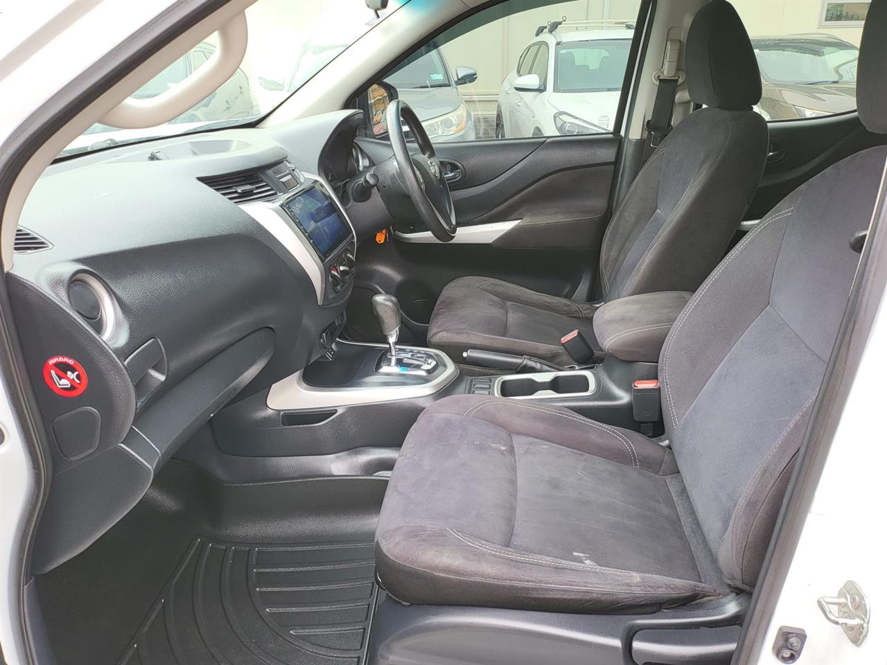 2017 Nissan Navara