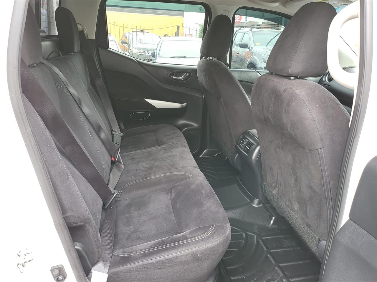 2017 Nissan Navara
