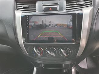 2017 Nissan Navara - Thumbnail