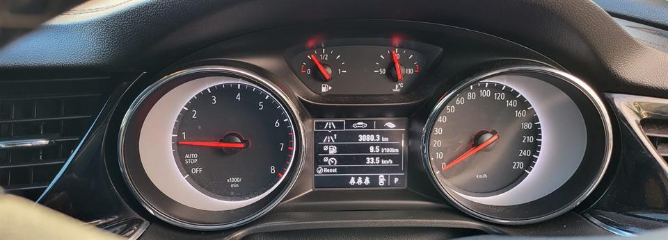 2018 Holden COMMODORE