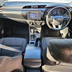 2018 Toyota Hilux - Thumbnail