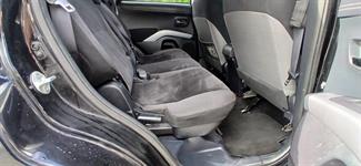 2011 Mitsubishi Outlander - Thumbnail