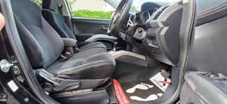 2011 Mitsubishi Outlander - Thumbnail