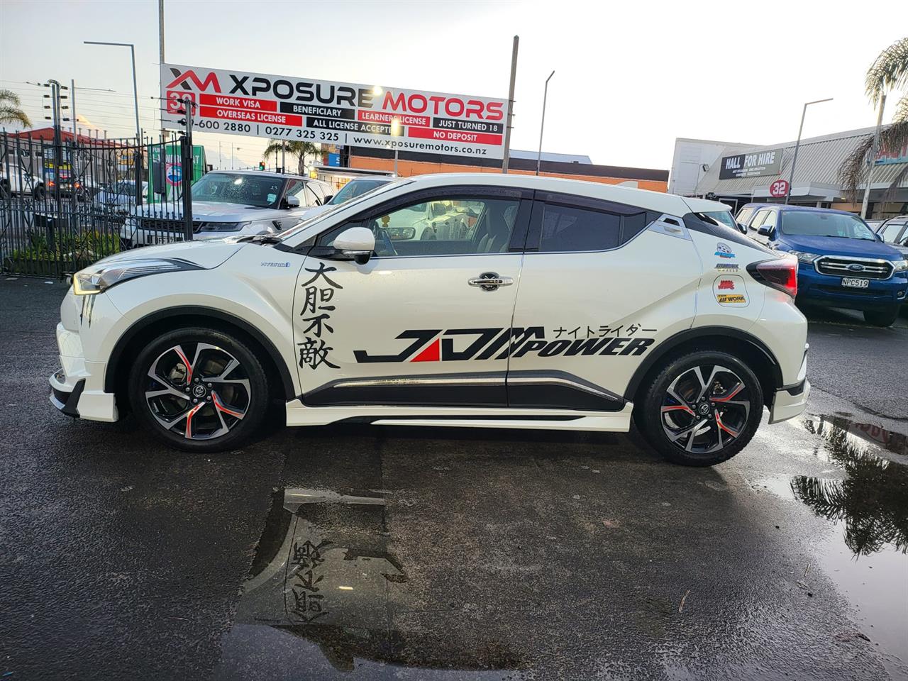 2018 Toyota C-HR Hybrid