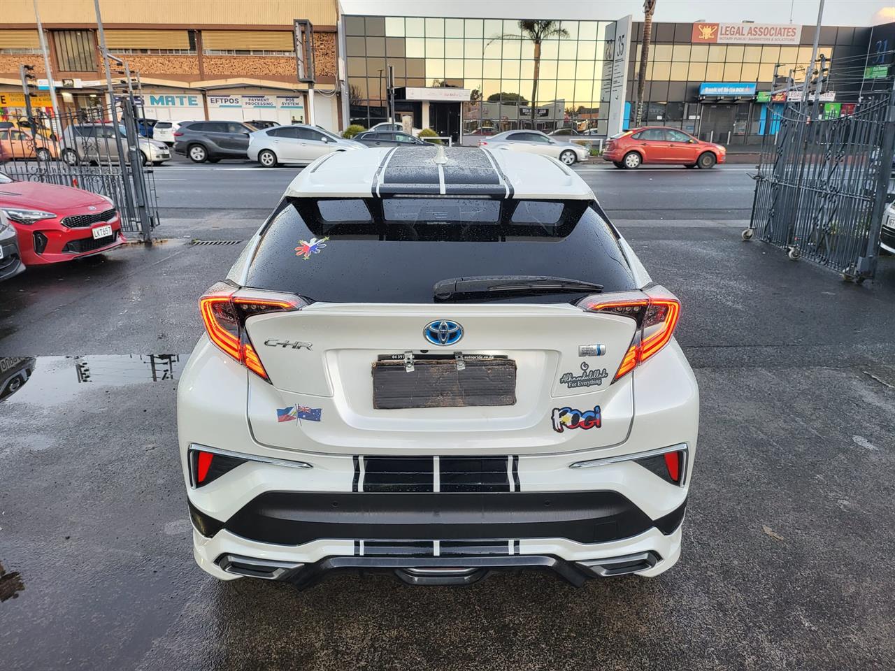 2018 Toyota C-HR Hybrid