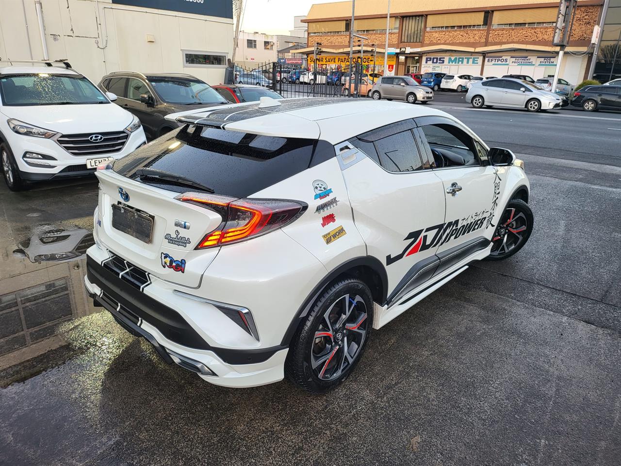 2018 Toyota C-HR Hybrid