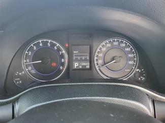 2011 Nissan Skyline - Thumbnail