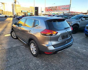 2021 Nissan X-TRAIL - Thumbnail