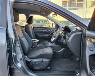 2021 Nissan X-TRAIL - Thumbnail