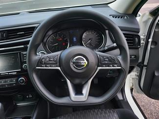 2021 Nissan X-TRAIL - Thumbnail