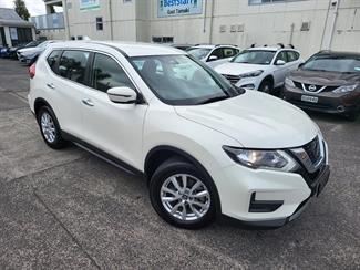 2021 Nissan X-TRAIL - Thumbnail