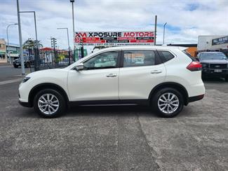 2021 Nissan X-TRAIL - Thumbnail