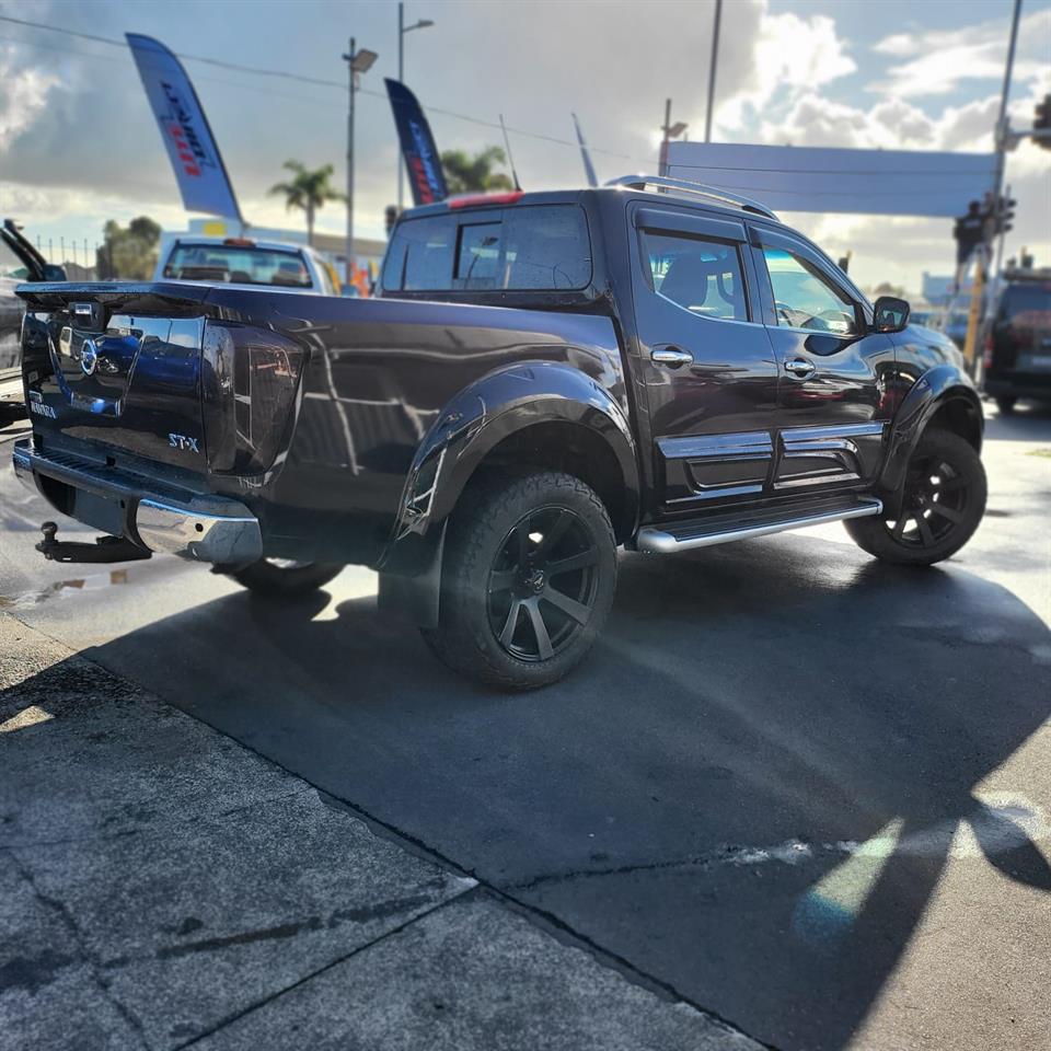2016 Nissan Navara