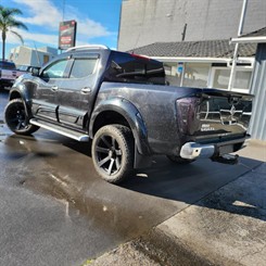 2016 Nissan Navara - Thumbnail