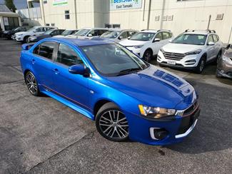2017 Mitsubishi Lancer - Thumbnail