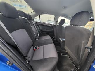 2017 Mitsubishi Lancer - Thumbnail