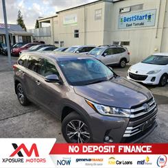 2017 Toyota Highlander - Thumbnail