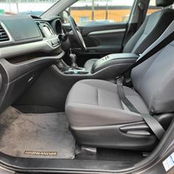 2017 Toyota Highlander - Thumbnail