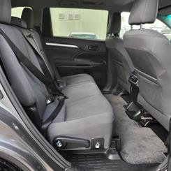 2017 Toyota Highlander - Thumbnail