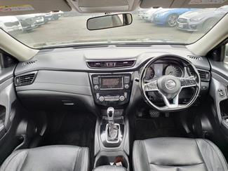 2021 Nissan X-TRAIL - Thumbnail