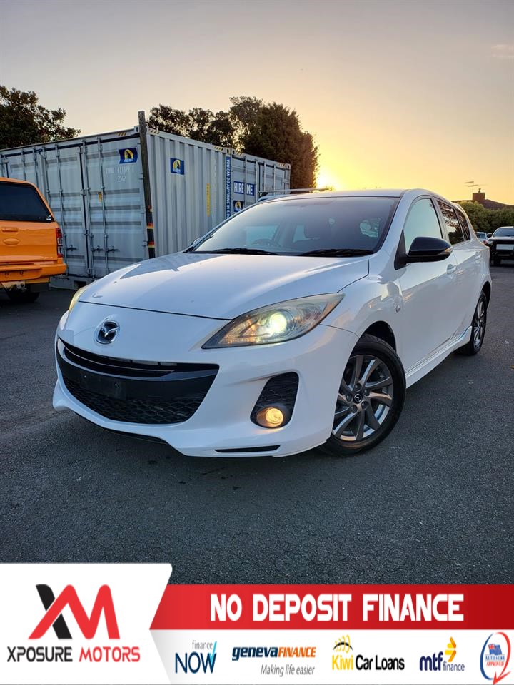 2013 Mazda Axela Sports