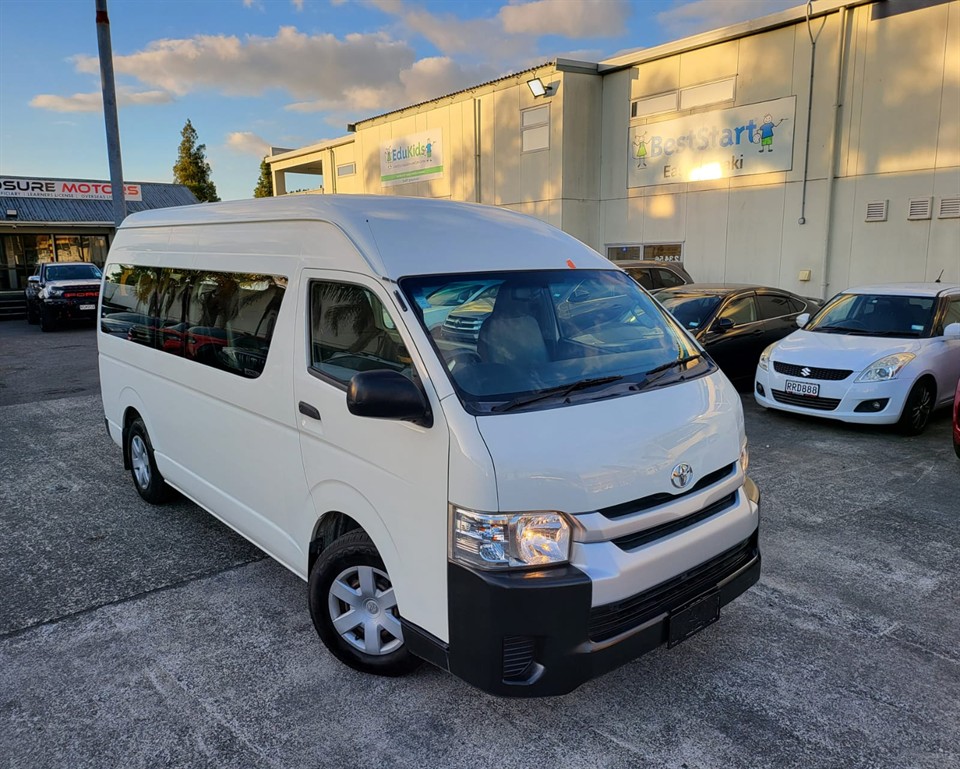 2015 Toyota Hiace