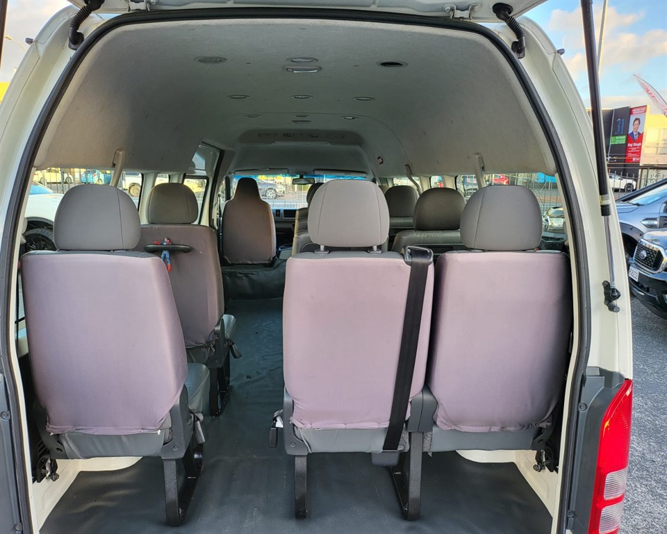 2015 Toyota Hiace