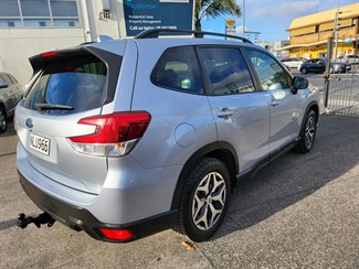 2021 Subaru FORESTER - Thumbnail