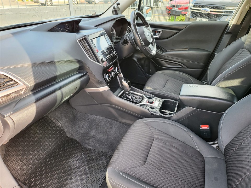 2021 Subaru FORESTER
