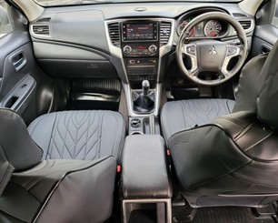 2019 Mitsubishi Triton - Thumbnail