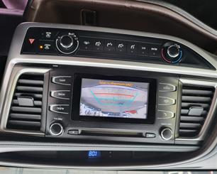 2018 Toyota Highlander - Thumbnail