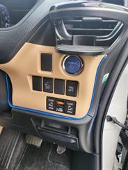2015 Toyota NOAH - Thumbnail