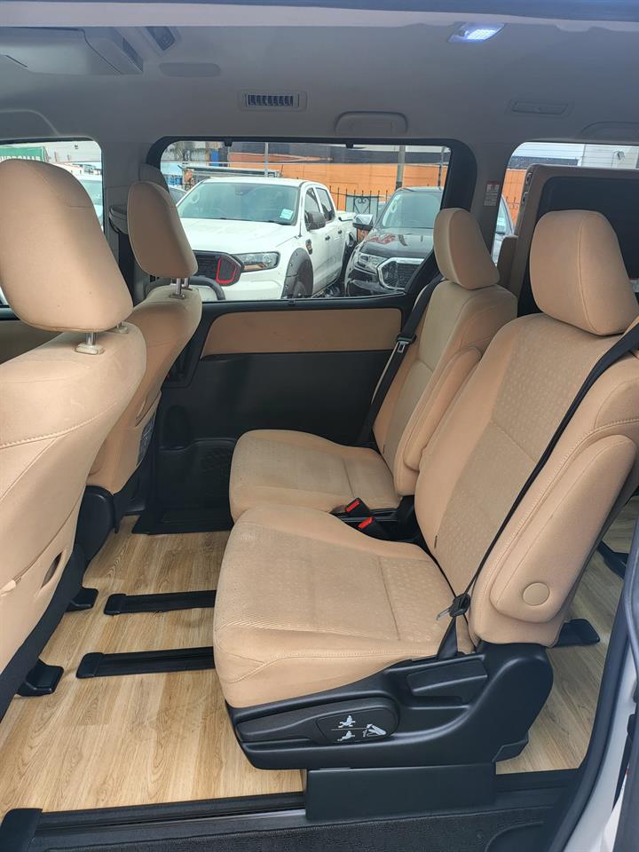 2015 Toyota NOAH