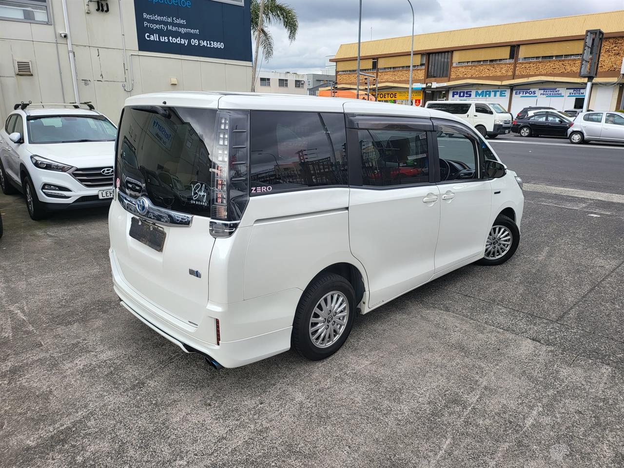 2015 Toyota NOAH