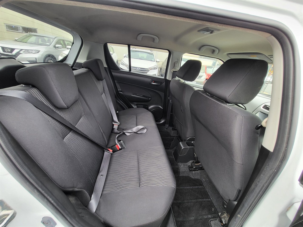 2011 Suzuki Swift